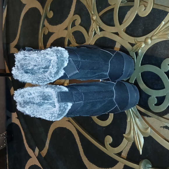 All in motion euc genuine leather boots - Picture 3 of 5